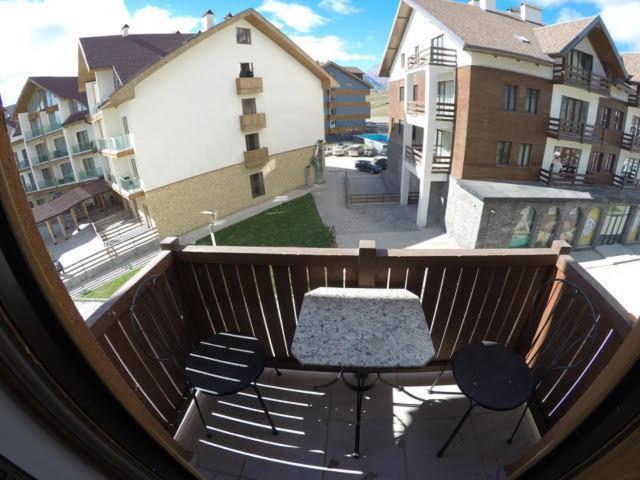 Redco №1 Apartament Gondola Lift Apartman Gudauri Kültér fotó