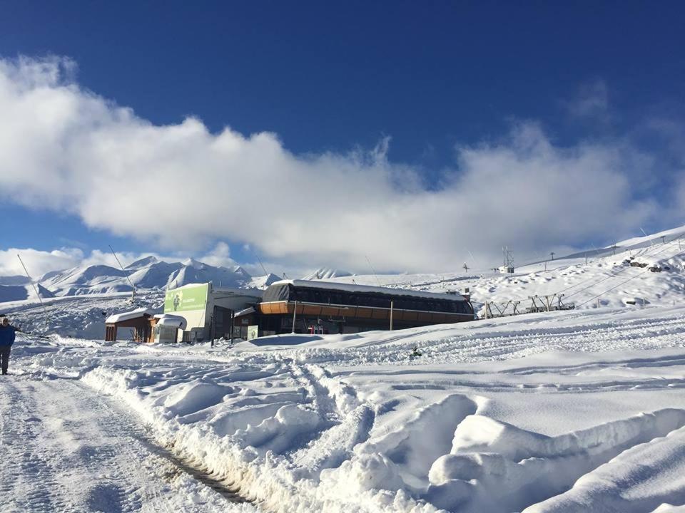 Redco №1 Apartament Gondola Lift Apartman Gudauri Kültér fotó